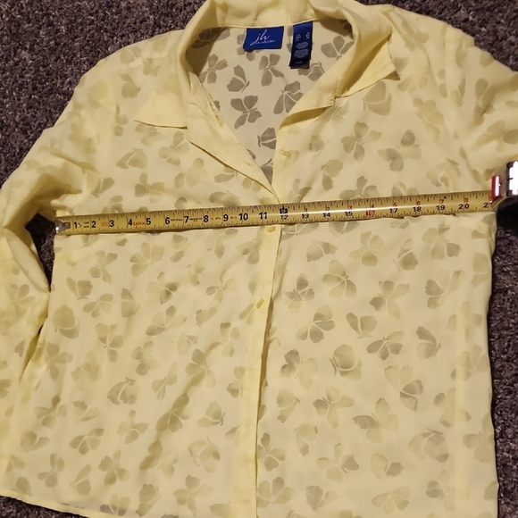 Bundle 2 Shirts- 1 Yellow Casual Button Down Shirt 1 Red-pinkish With Design - Picture 4 of 9